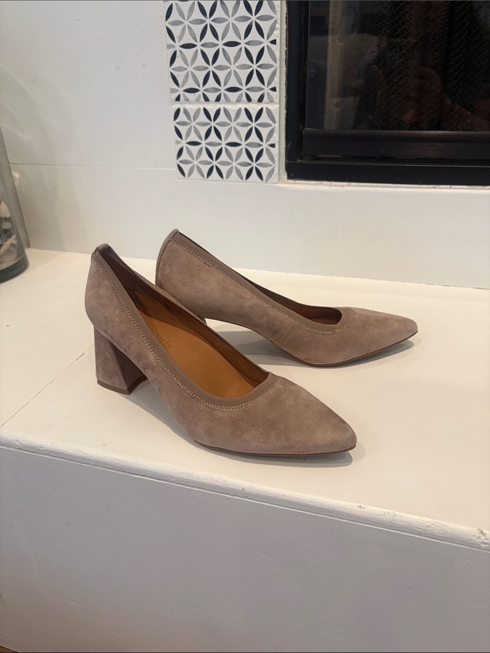 Gentle souls by Kenneth Cole Dionne Taupe Suede Pointed Block Heel Pumps
